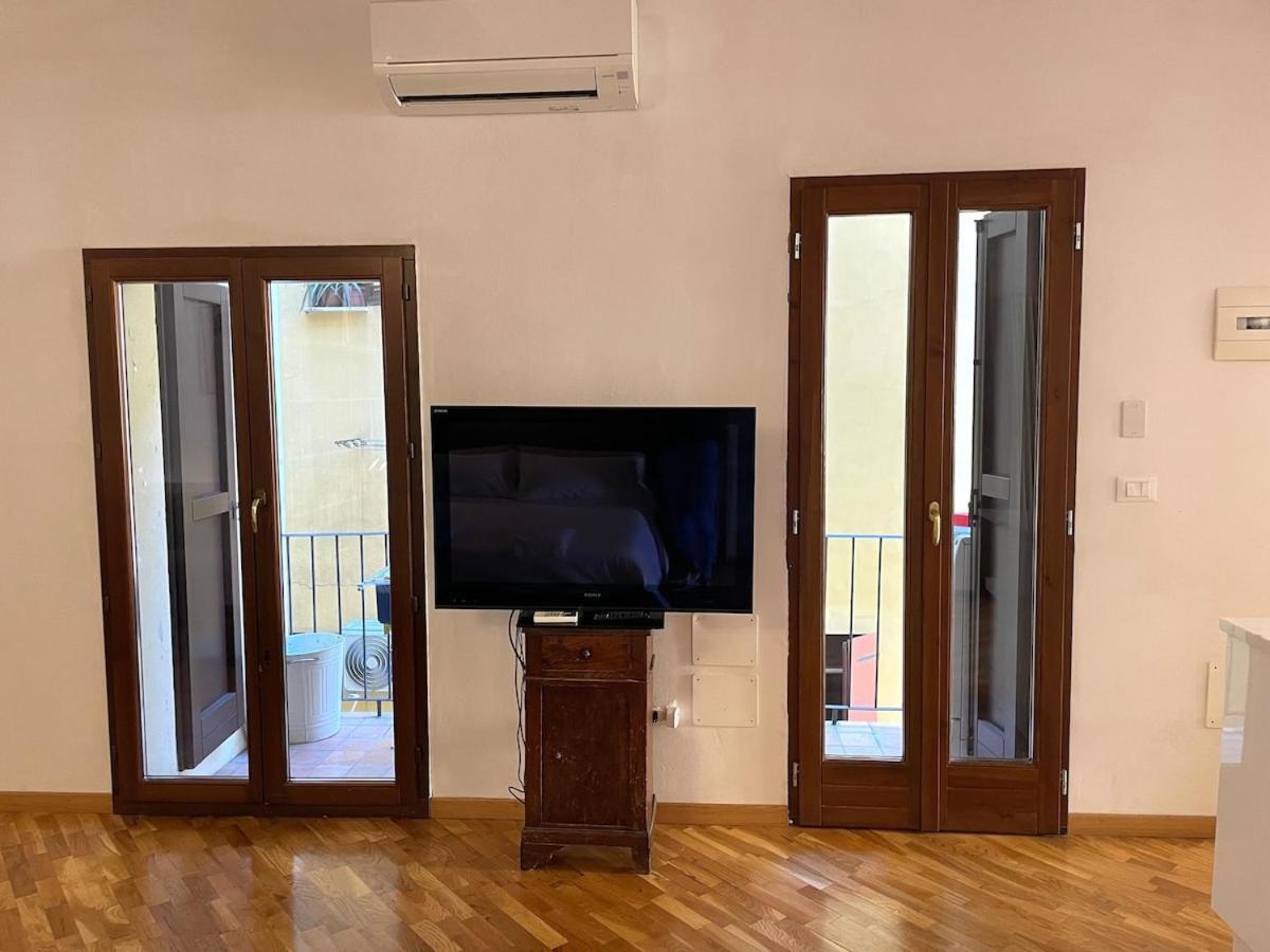 Loft Del Pratello Daire Bolonya Dış mekan fotoğraf